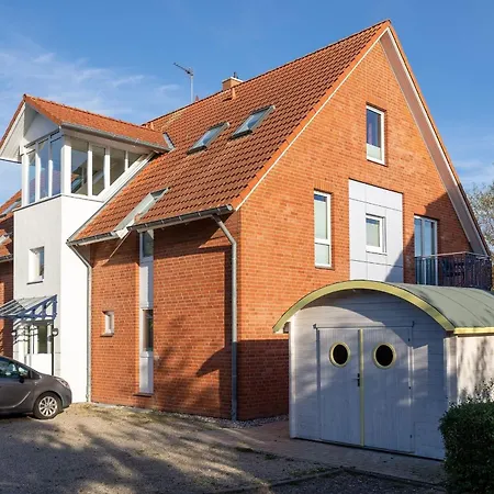 Lindenbuschen 2 4